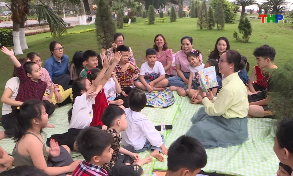 Học tập và làm theo tư tưởng, đạo đức, phong cách Hồ Chí Minh: Lan tỏa tinh thần đọc sách