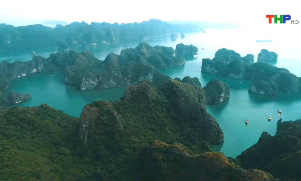 Hải Ph&ograve;ng những g&oacute;c nh&igrave;n: Bảo tồn Di sản Hạ Long - C&aacute;t B&agrave;: Cần c&oacute; ch&iacute;nh s&aacute;ch quản l&yacute; di sản li&ecirc;n tỉnh, li&ecirc;n v&ugrave;ng