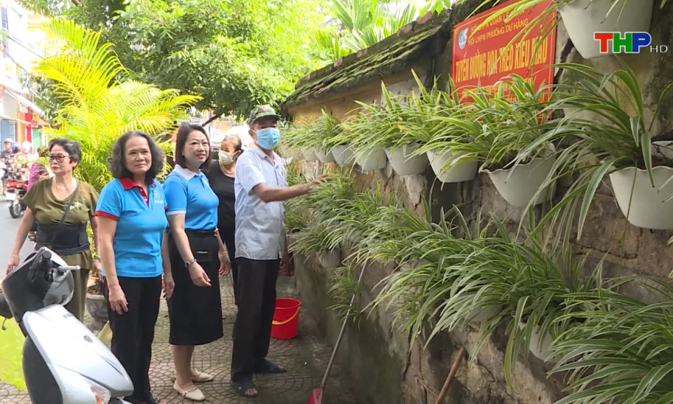 Phụ nữ Việt: S&aacute;ng tạo kh&ocirc;ng gian sống xanh