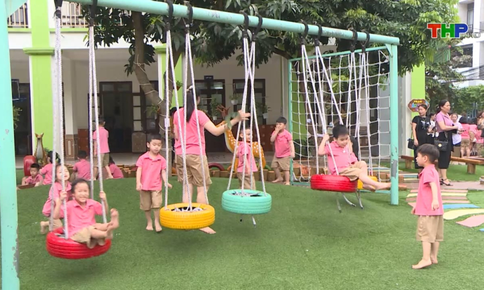 Gi&aacute;o dục v&agrave; đ&agrave;o tạo: X&acirc;y dựng "Trường học hạnh ph&uacute;c'' từ nền tảng gi&aacute;o dục mầm non