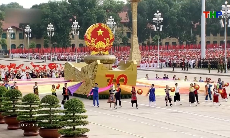 X&acirc;y dựng Đảng: X&acirc;y dựng văn h&oacute;a, con người để ph&aacute;t triển th&agrave;nh phố