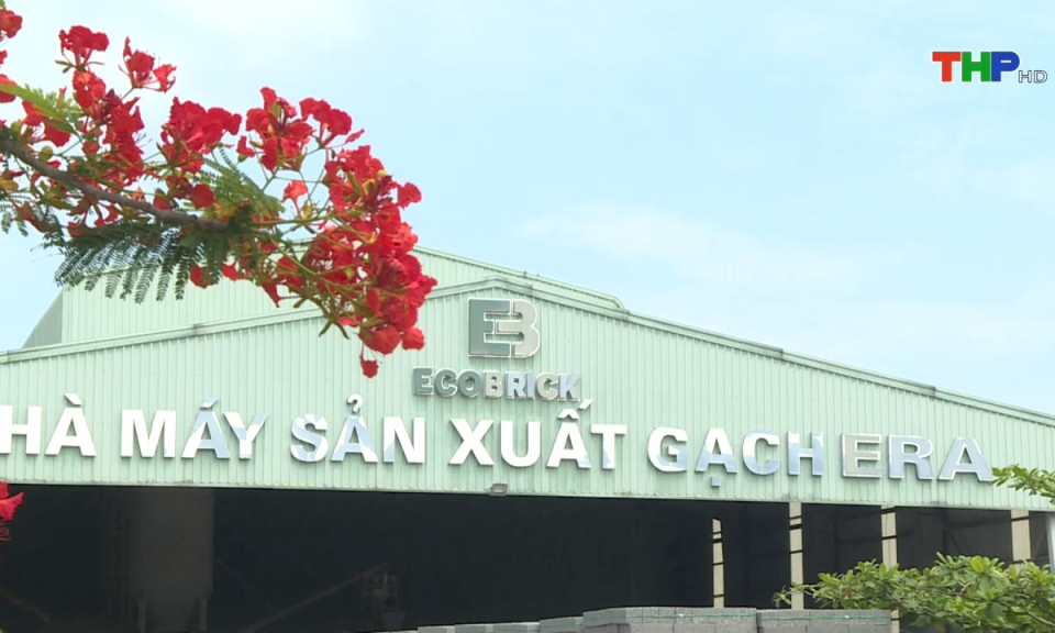 Kinh tế v&agrave; đ&ocirc; thị: Doanh nghiệp nhỏ v&agrave; vừa: Vẫn gian nan x&acirc;y dựng thương hiệu