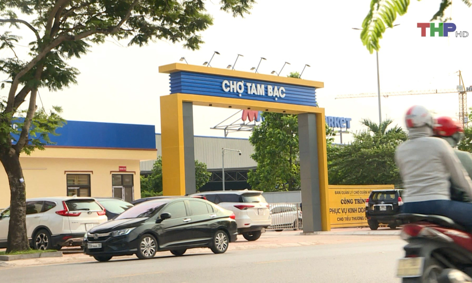 Chợ tạm Tam Bạc đ&oacute;n những tiểu thương đầu ti&ecirc;n