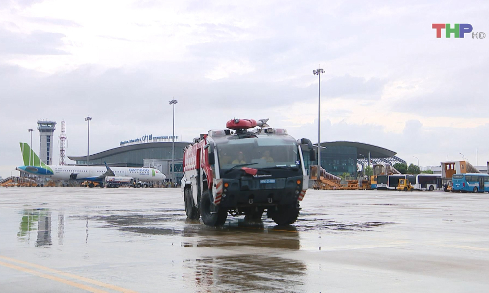 Tăng cường ph&ograve;ng, chống ch&aacute;y nổ tại s&acirc;n bay 