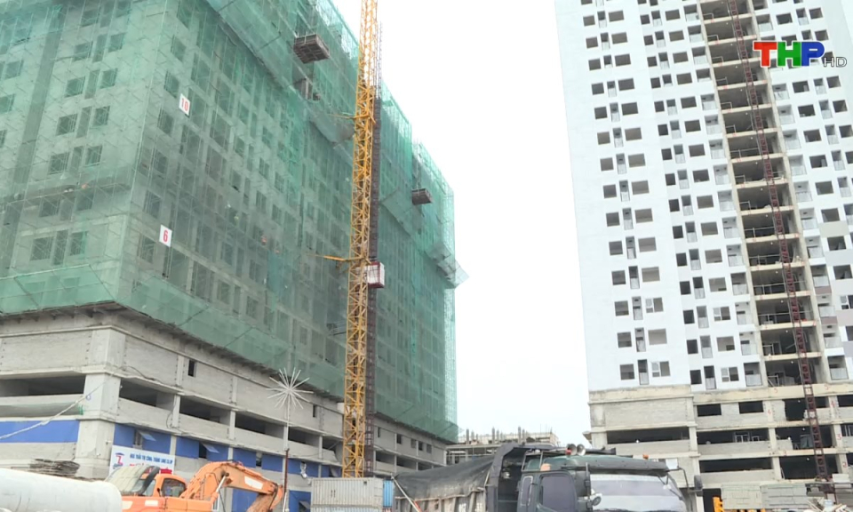 Tạp ch&iacute; kinh tế: ''Kh&aacute;t'' vốn vay nh&agrave; ở x&atilde; hội 