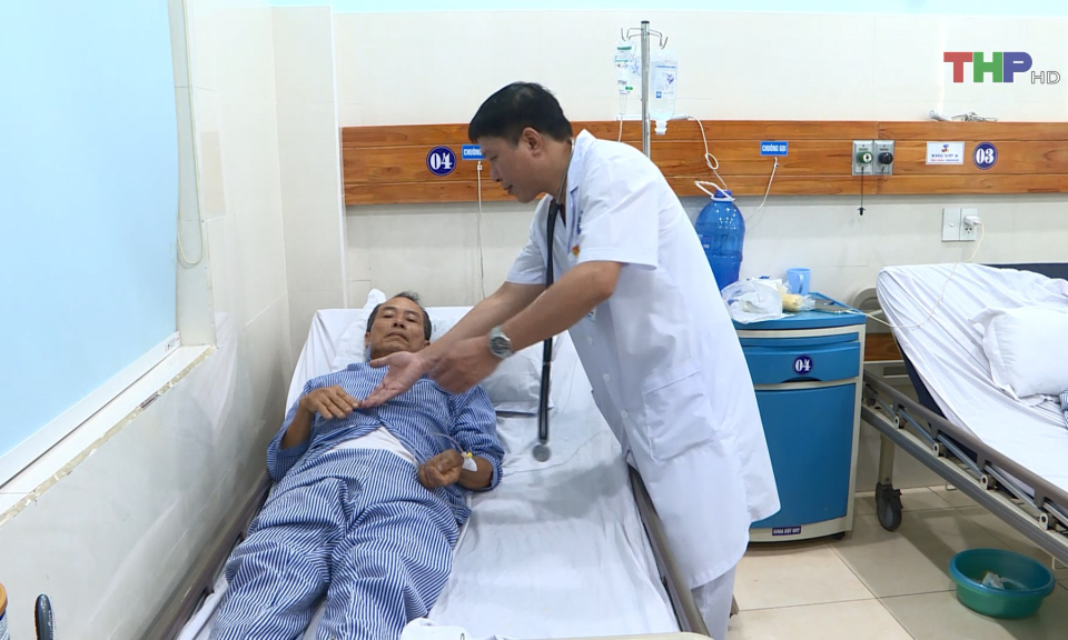 Ph&ograve;ng chống đột quỵ m&ugrave;a nắng n&oacute;ng