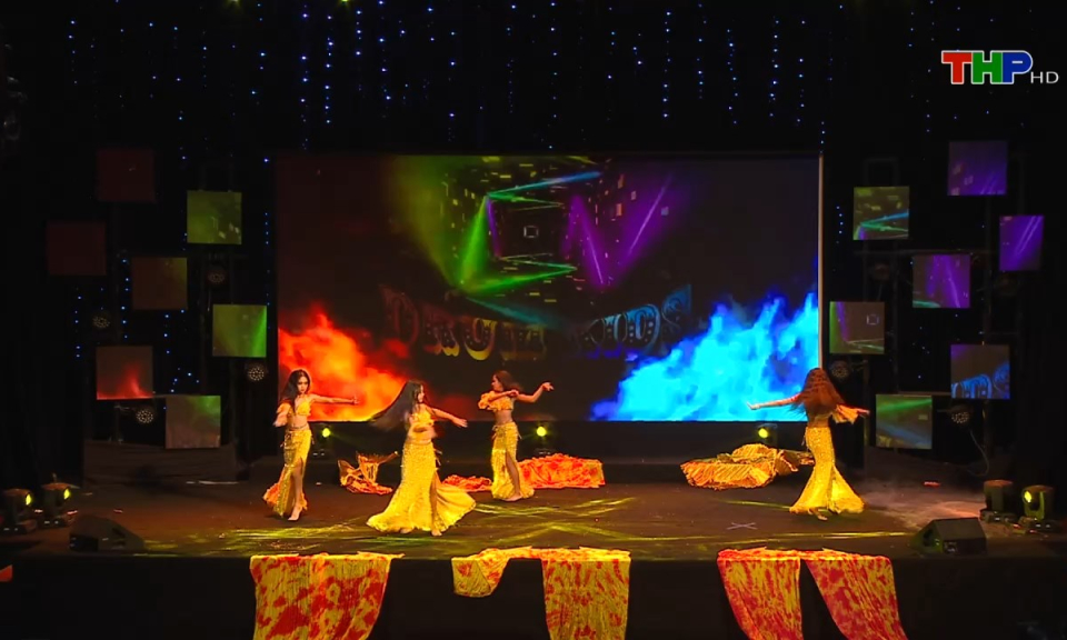 Măng non đất Cảng: B&aacute;n kết Cuộc thi t&igrave;m kiếm T&agrave;i năng nh&iacute; THP (Phần 12)