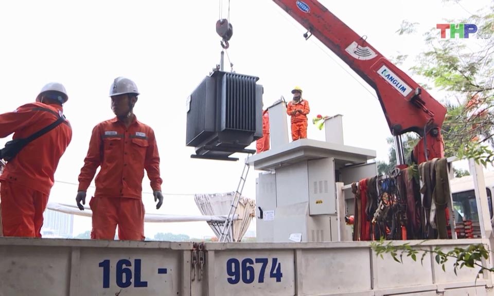 Bảo đảm cung ứng điện trong m&ugrave;a h&egrave;