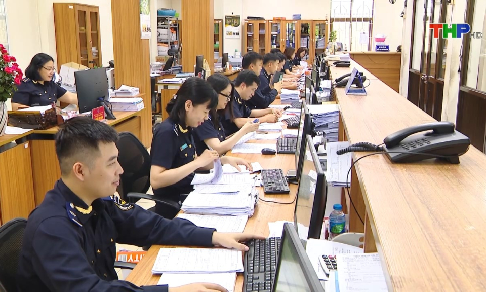 Cải c&aacute;ch h&agrave;nh ch&iacute;nh: Cải c&aacute;ch h&agrave;nh ch&iacute;nh g&oacute;p phần cải thiện m&ocirc;i trường đầu tư kinh doanh