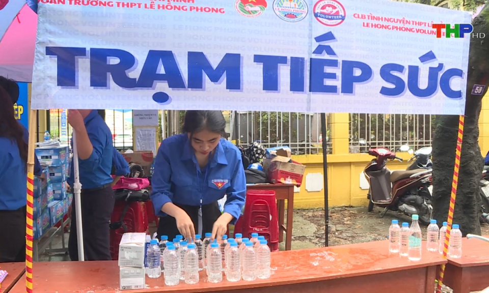 Tuổi trẻ Hải Ph&ograve;ng: Thanh ni&ecirc;n Hải Ph&ograve;ng lan tỏa tinh thần t&igrave;nh nguyện tiếp sức m&ugrave;a thi