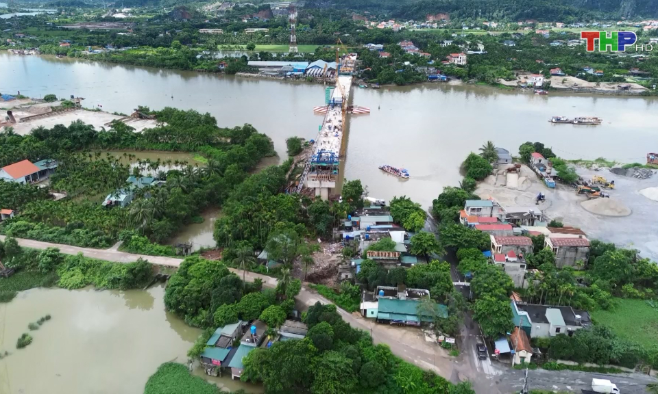 Phấn đấu hợp long cầu Lại Xu&acirc;n trong th&aacute;ng 8