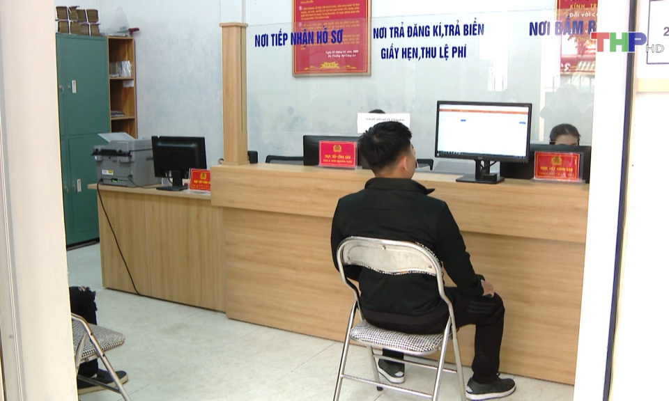 Đăng k&yacute; xe lần đầu bằng dịch vụ c&ocirc;ng trực tuyến to&agrave;n tr&igrave;nh từ 1/8