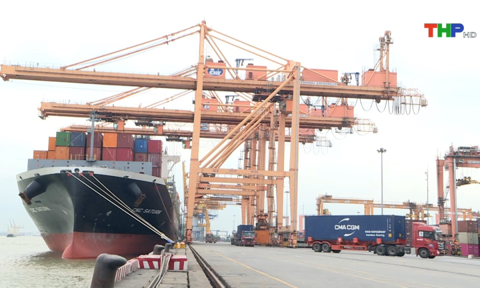 Kinh tế v&agrave; đ&ocirc; thị: Thu ph&iacute; hạ tầng cảng biển: Đồng bộ, hiệu quả