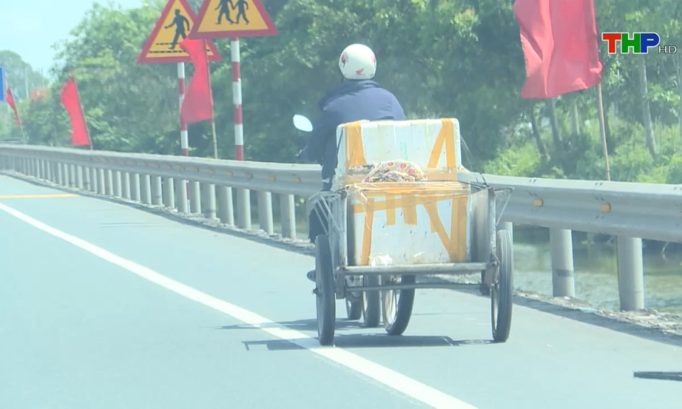 Ph&aacute;p luật v&agrave; cuộc sống: Kh&oacute; khăn trong xử l&yacute; xe tự chế