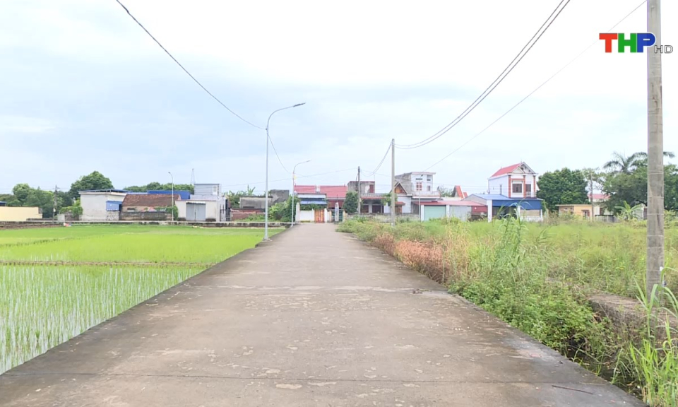 Ph&aacute;p luật v&agrave; cuộc sống: Những kh&oacute; khăn, vướng mắc trong thực hiện đấu gi&aacute; đất