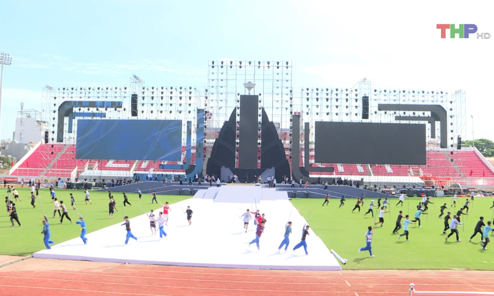 Tối nay khai mạc Hội khỏe Ph&ugrave; Đổng to&agrave;n quốc lần thứ X