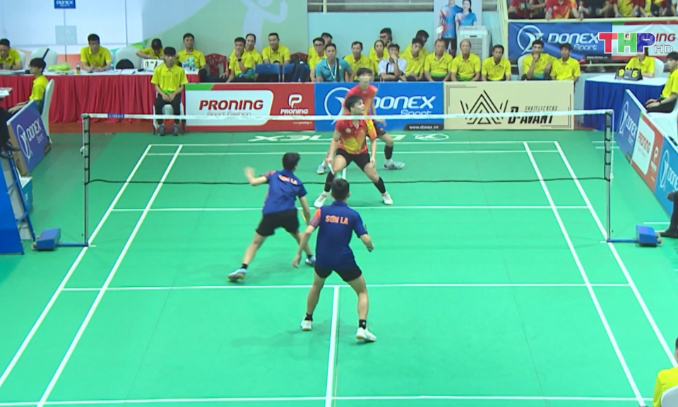 S&ocirc;i nổi Hội khỏe Ph&ugrave; Đổng to&agrave;n quốc 2024