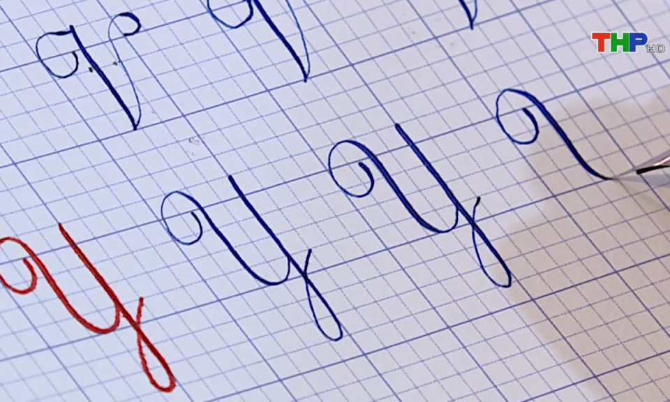 Măng non đất Cảng: Viết chữ đẹp (Phần 12)