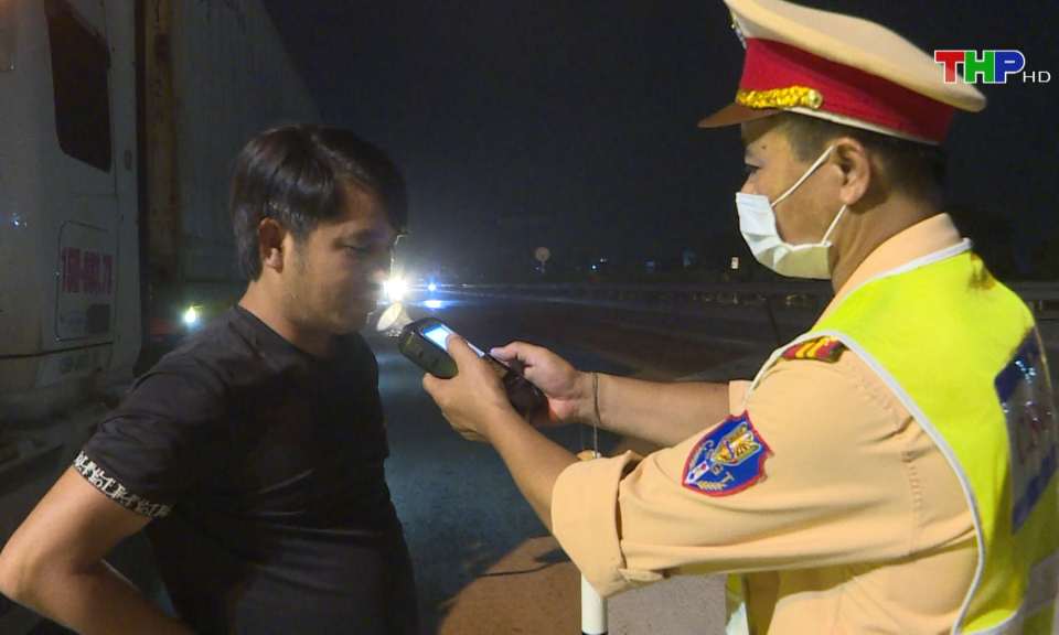 Đề xuất giảm tiền phạt với vi phạm nồng độ cồn mức thấp nhất