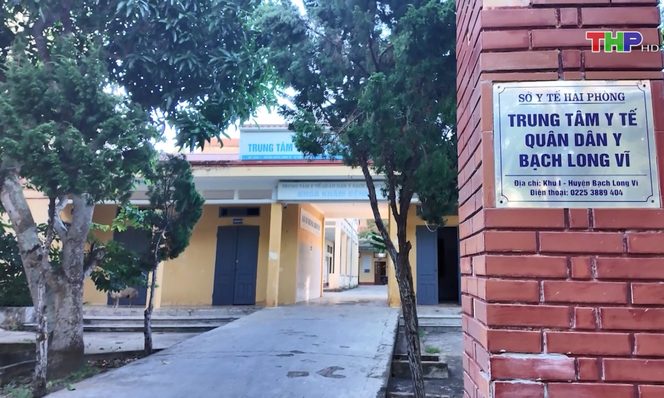 N&acirc;ng cao chất lượng kh&aacute;m, chữa bệnh tại huyện Bạch Long Vĩ