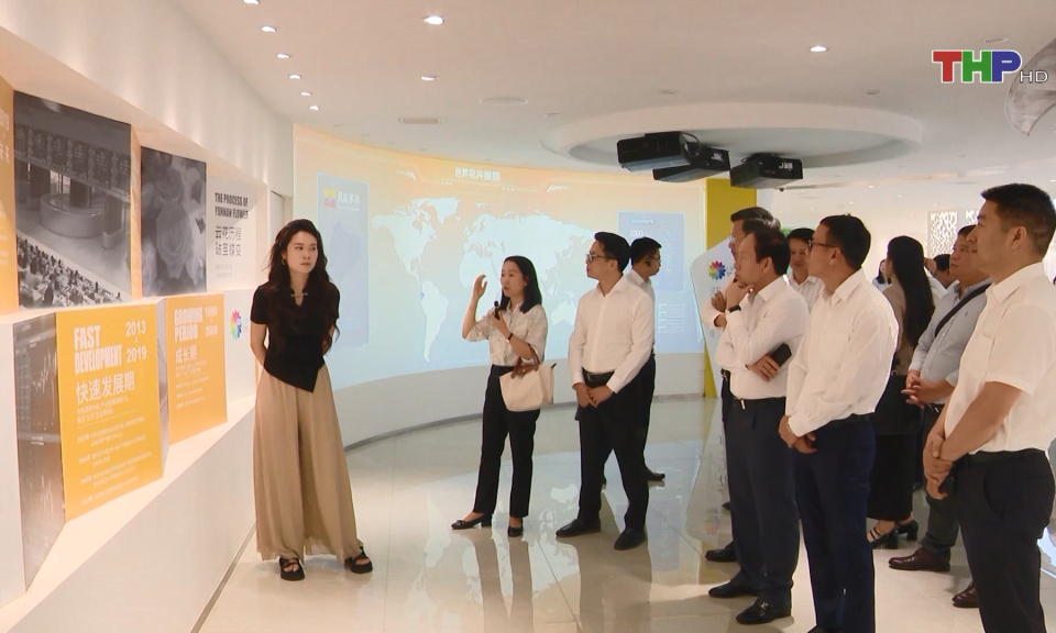 Khảo s&aacute;t m&ocirc; h&igrave;nh Khu mậu dịch tự do C&ocirc;n Minh (Trung Quốc)