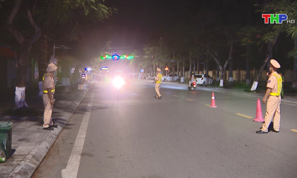 Tiếp tục tập trung xử l&yacute; vi phạm nồng độ cồn  