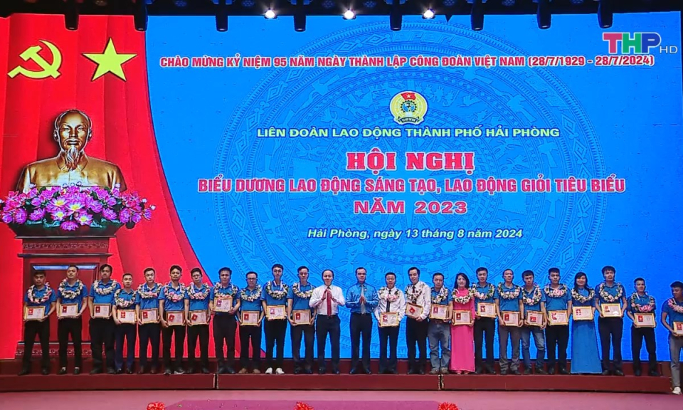 Biểu dương lao động s&aacute;ng tạo, lao động giỏi ti&ecirc;u biểu năm 2023
