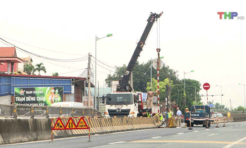 Ngăn ngừa nguy cơ tai nạn giao th&ocirc;ng tr&ecirc;n Quốc lộ 10