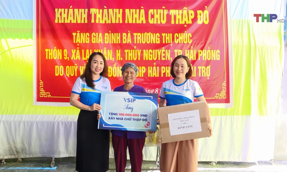 Lan tỏa nghĩa t&igrave;nh qua những ng&ocirc;i nh&agrave; Chữ thập đỏ