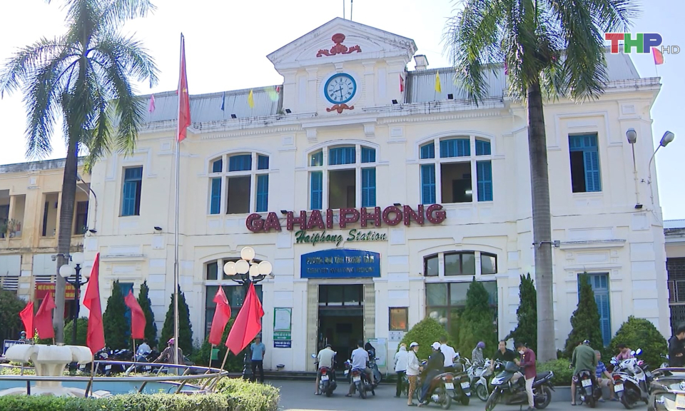 Th&ecirc;m chuyến t&agrave;u tới Hải Ph&ograve;ng dịp 2/9