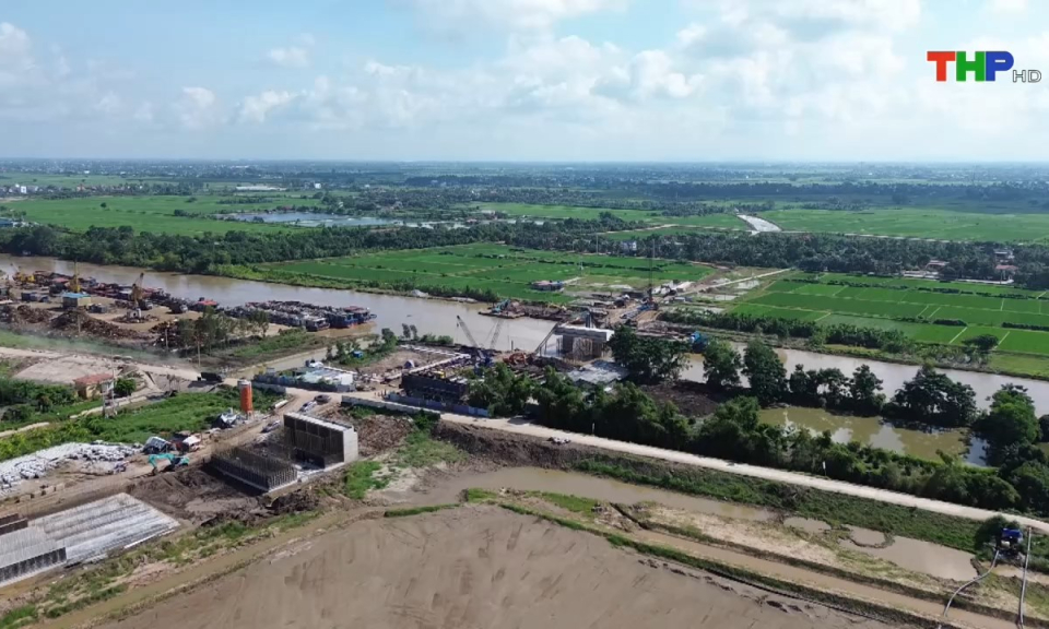 Kinh tế v&agrave; đ&ocirc; thị: Th&aacute;o gỡ kh&oacute; khăn, đẩy nhanh tiến độ thi c&ocirc;ng c&aacute;c dự &aacute;n giao th&ocirc;ng trọng điểm