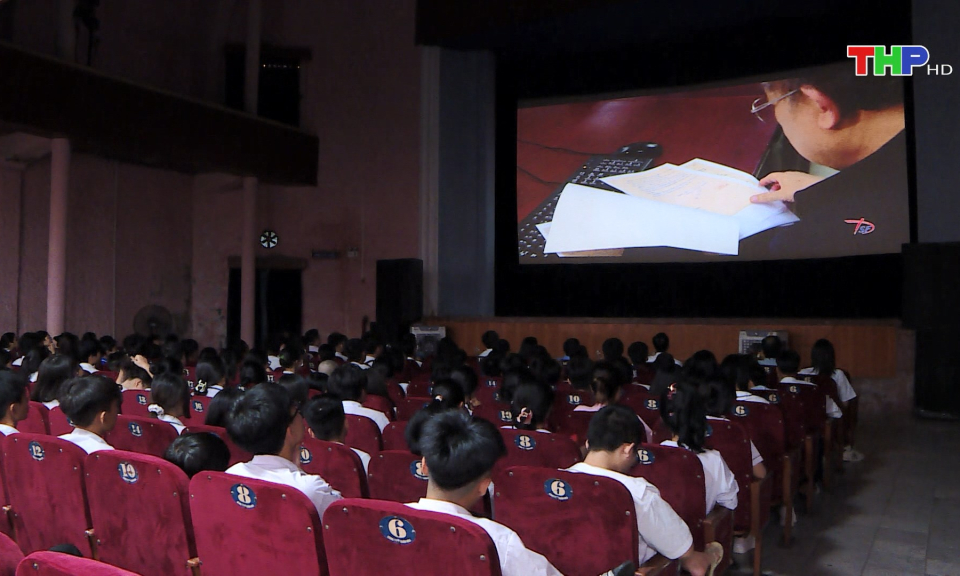 Tuần lễ phim kỷ niệm c&aacute;c ng&agrave;y lễ lớn