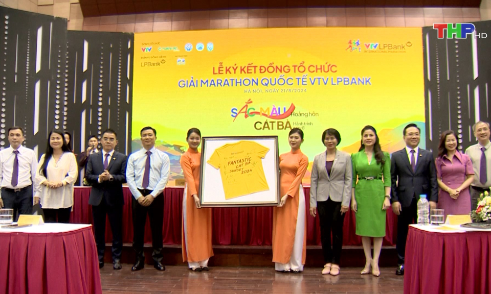 Giải Marathon Quốc tế &ldquo;Sắc m&agrave;u ho&agrave;ng h&ocirc;n C&aacute;t B&agrave;"