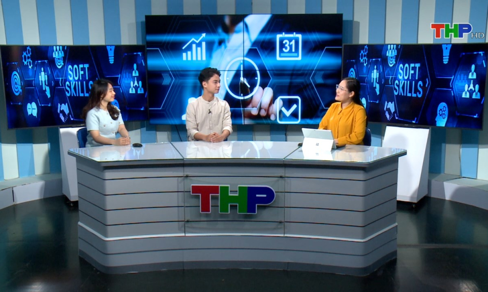 Tuổi trẻ Hải Ph&ograve;ng: Kỹ năng mềm - H&agrave;nh trang cần thiết cho giới trẻ