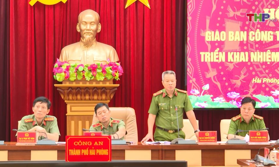 C&ocirc;ng an th&agrave;nh phố ph&aacute;t động đợt thi đua đặc biệt