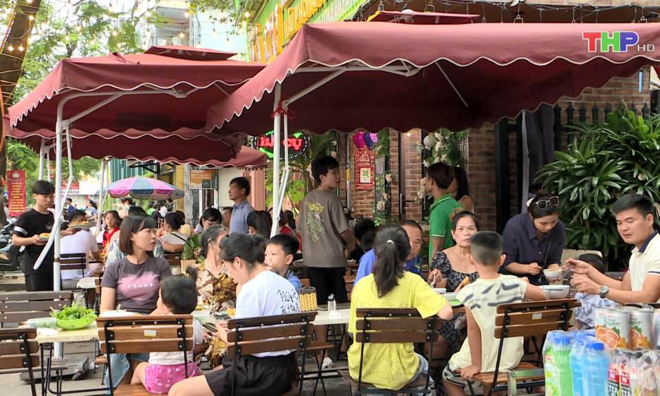 Foodtour thu h&uacute;t du kh&aacute;ch đến Hải Ph&ograve;ng