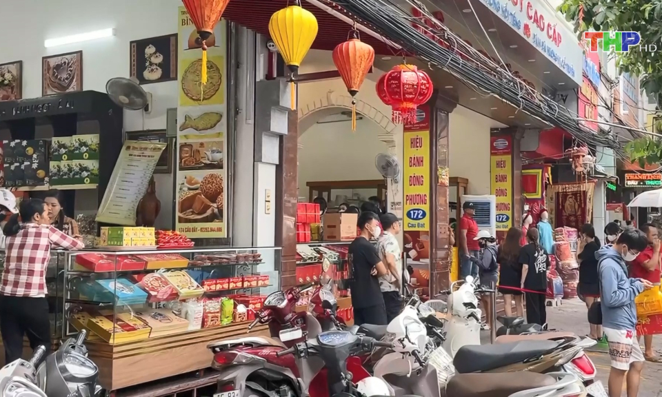 M&ugrave;a thu tr&ecirc;n đất Cảng