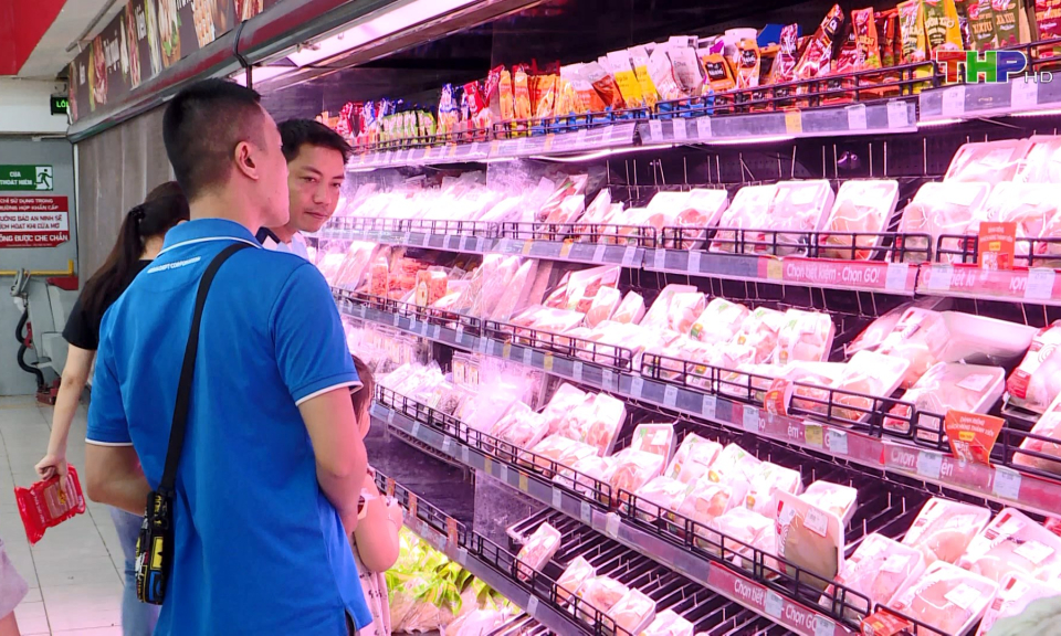 Thị trường thực phẩm được nối lại sau b&atilde;o