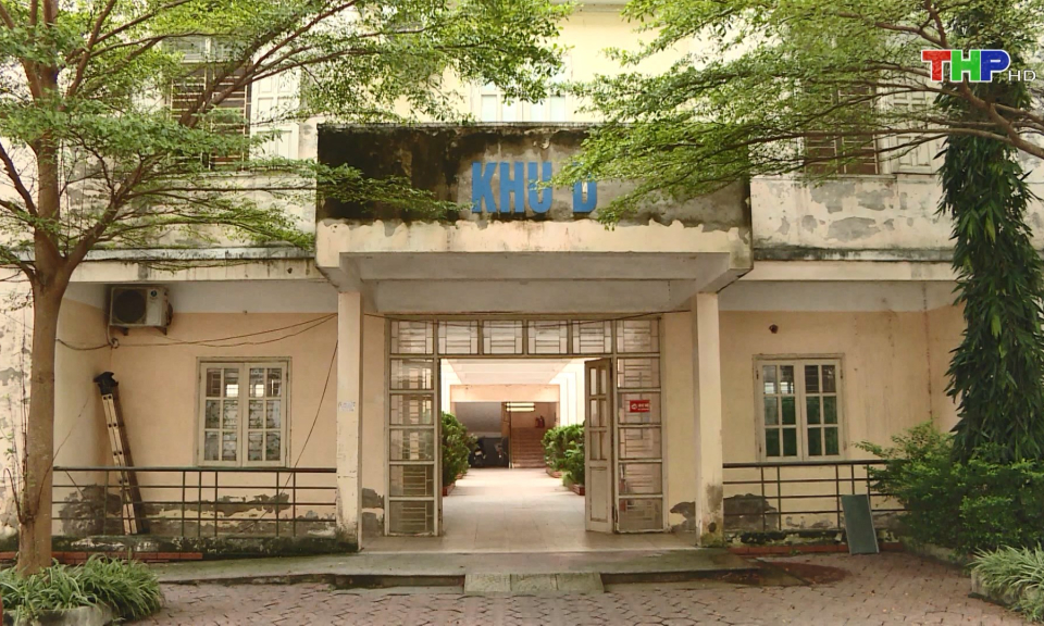 N&acirc;ng cao chất lượng y tế tuyến huyện