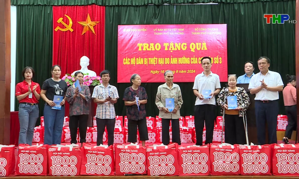 X&acirc;y dựng Đảng: Trong gi&ocirc;ng b&atilde;o vẫn s&aacute;ng niềm tin 