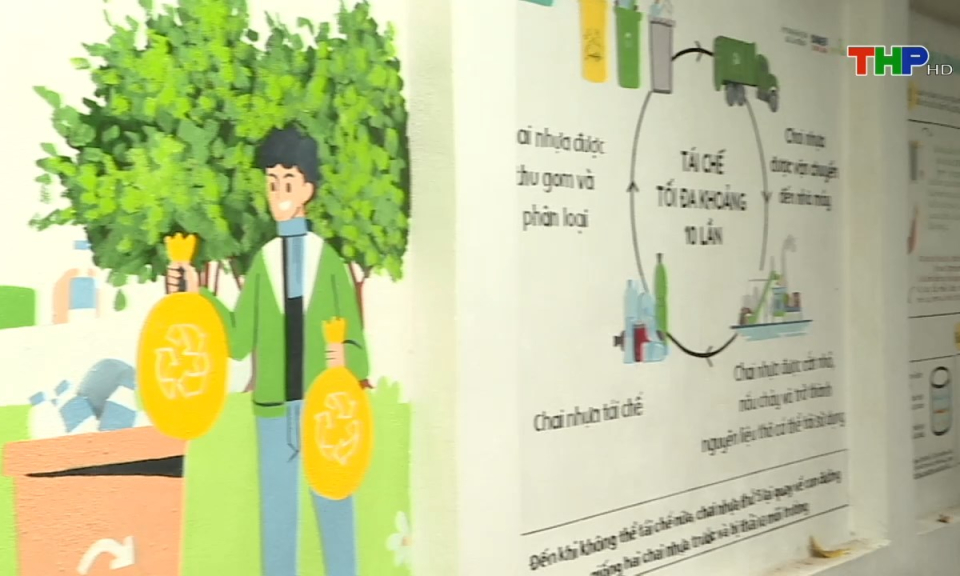 Kinh tế v&agrave; đ&ocirc; thị: Ph&acirc;n loại r&aacute;c thải tại nguồn: Cần ''bắt tay chỉ việc''