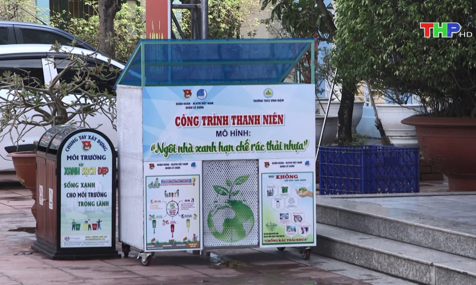 Chung tay x&acirc;y dựng m&ocirc;i trường xanh - sạch - đẹp