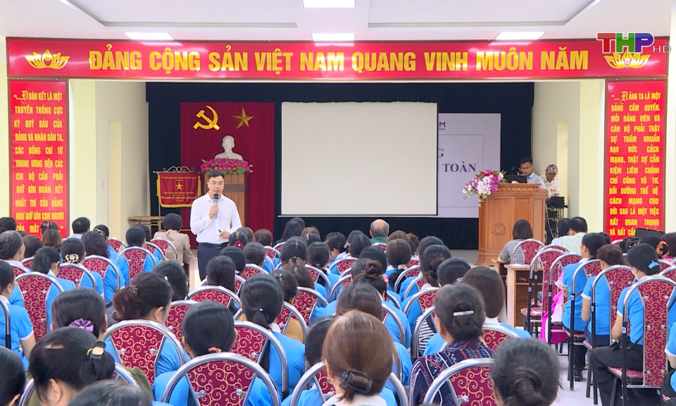 Trang bị kiến thức về di cư an to&agrave;n