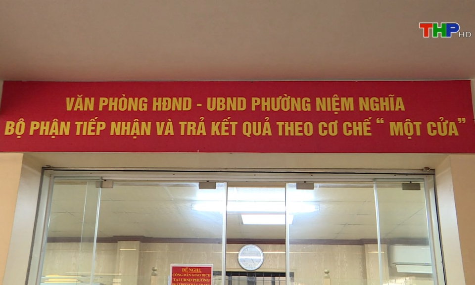 Cải c&aacute;ch h&agrave;nh ch&iacute;nh: N&acirc;ng cao chất lượng phục vụ v&igrave; sự h&agrave;i l&ograve;ng của người d&acirc;n