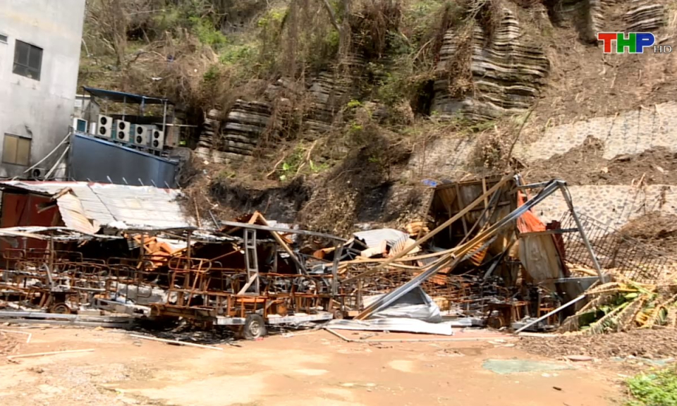 An sinh x&atilde; hội: T&iacute;ch cực hỗ trợ, bồi thường cho kh&aacute;ch h&agrave;ng bị thiệt hại do b&atilde;o số 3