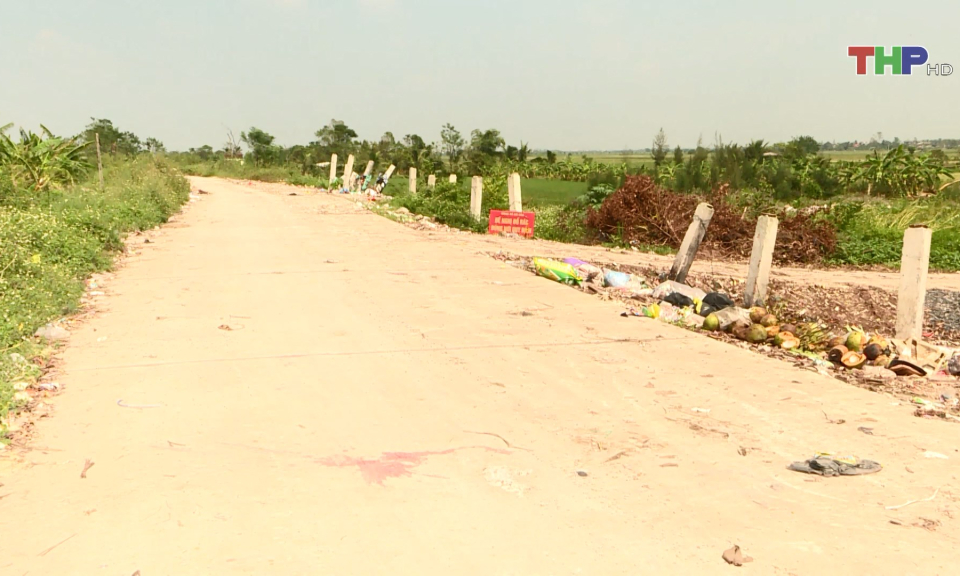 Xử l&yacute; vấn đề m&ocirc;i trường sau b&atilde;o  