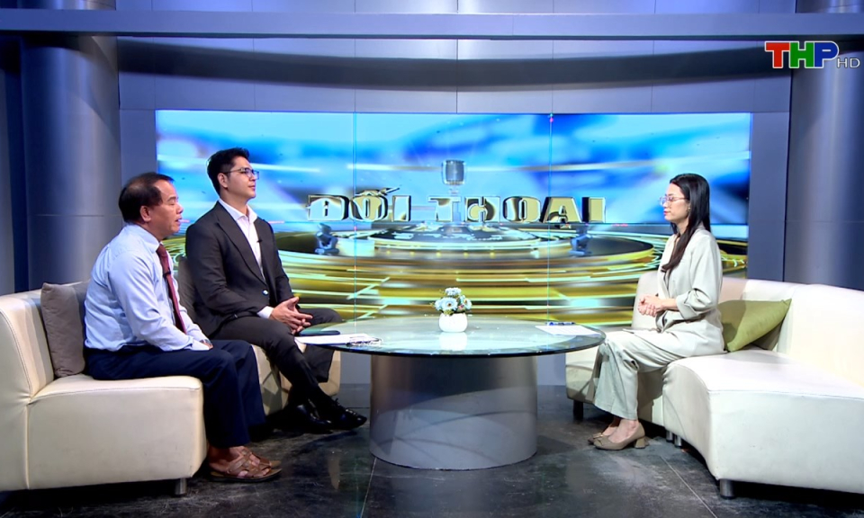 Đối thoại: Chung tay thực hiện chuyển đổi số trong trường học