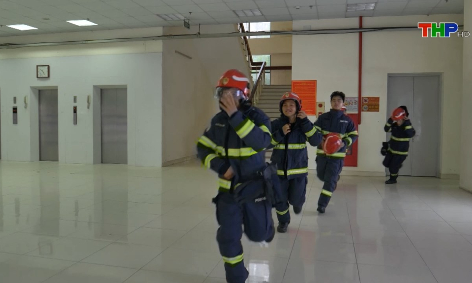 To&agrave;n d&acirc;n PCCC: H&agrave;nh tr&igrave;nh x&acirc;y dựng lực lượng PCCC&CNCH Hải Ph&ograve;ng "V&igrave; nước qu&ecirc;n th&acirc;n - V&igrave; d&acirc;n phục vụ"