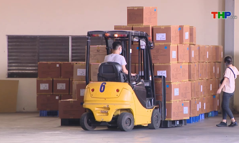 Hải Ph&ograve;ng tăng trưởng: Ph&aacute;t huy vai tr&ograve; ti&ecirc;n phong của doanh nghiệp tư nh&acirc;n trong ph&aacute;t triển kinh tế