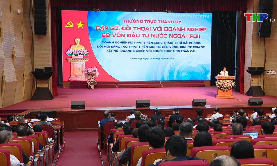 Thường trực Th&agrave;nh ủy đối thoại với doanh nghiệp FDI